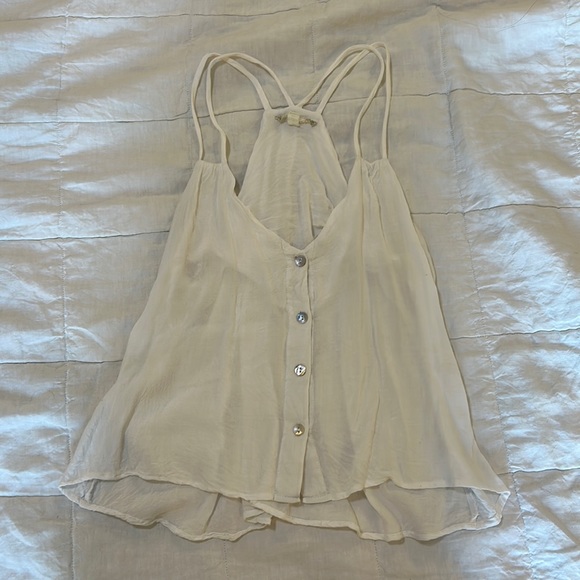 Flowy White Top - Picture 1 of 6